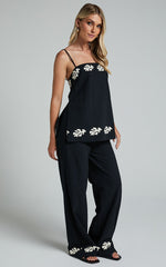 Runaway The Label - Amalia Linen Blend Pant in Black/Sand