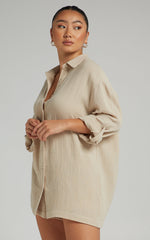 Ronaele Shirt - Collared Basic Shirt in Neutral
