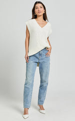 Cadha Vest - Knit Sweater Vest in Cream