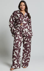 Janissa Shirt - Long Sleeve Satin Shirt in Brown Floral
