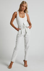 Raegen Pant - High Waist Tapered Leg Pant in Stone