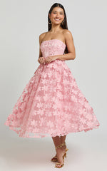 Rheiva Midi Dress - Strapless 3D Embroidery Midi Dress in Soft Pink