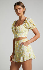 Rhenzy Shorts - Frill Hem Shorts in Sunshine Ditzy
