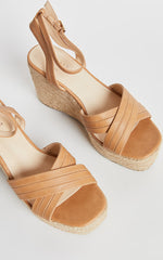 Verali - Callie Wedges in Caramel