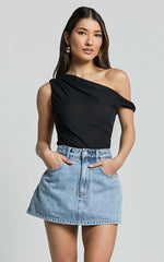 Calista Top - Off Shoulder Twist Asymmetrical Sleeve Top in Black