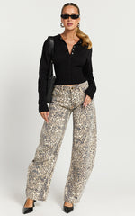 Lioness - Head in the Clouds Cardigan in Onyx