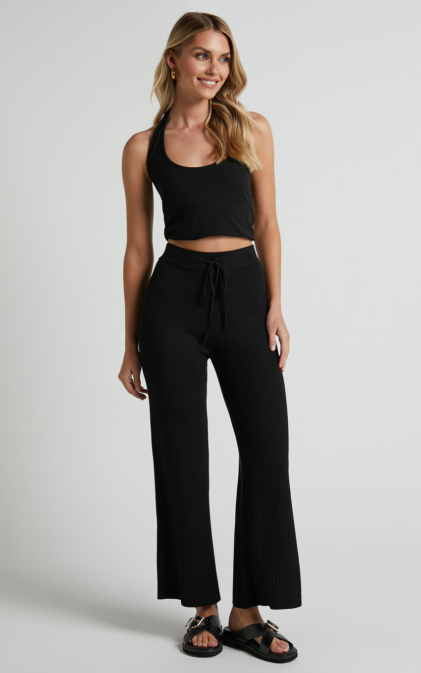 Motto Pants - High Waisted 7/8 Length Ribbed Knit Pants in Black