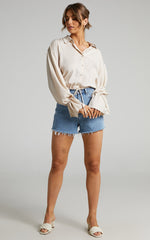 Wanda Shirt - Button Up Shirt in Beige