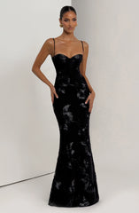 Nefertiti Maxi Dress - Black